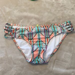 Women’s bikini swim bottoms sz S